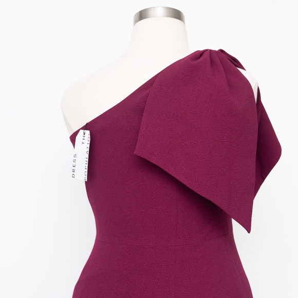 Dress the Population Georgina One Shoulder Bow Gown - Picture 14 of 15
